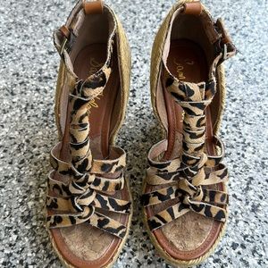 Sam Edelman Leopard Animal print Platform Espadrilles 3.5”. Size 6